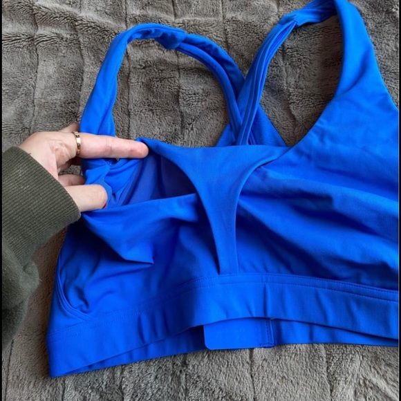 lululemon stash it all bra - wild bluebell - Picture 3 of 5